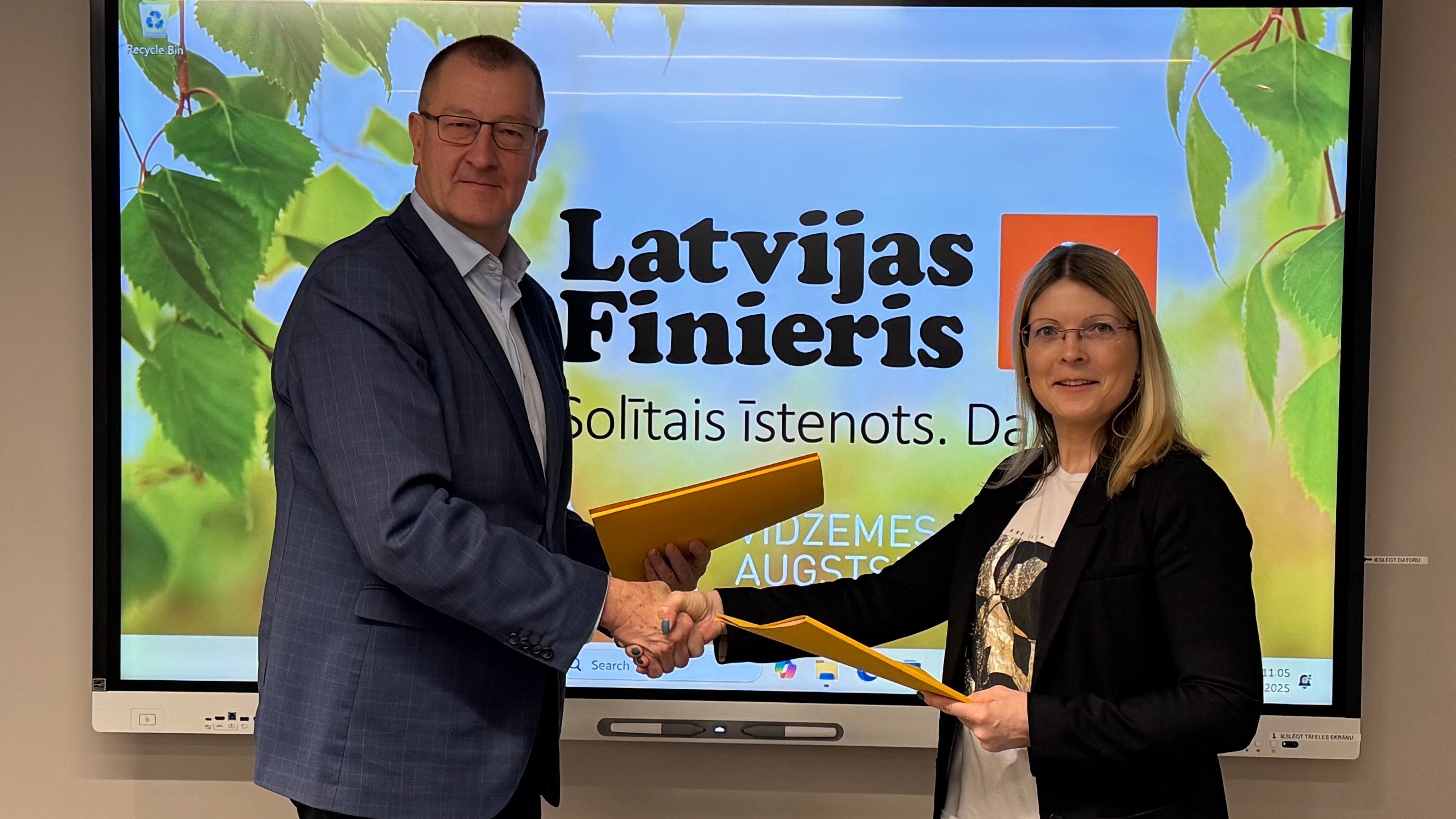 AS “Latvijas Finieris” un Vidzemes Augstskola apvieno spēkus robotikas un mehatronikas izglītības attīstībai