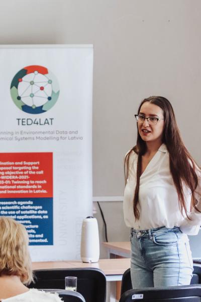 Ted4lat1diena 9